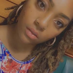 Meet your Posher, Essence